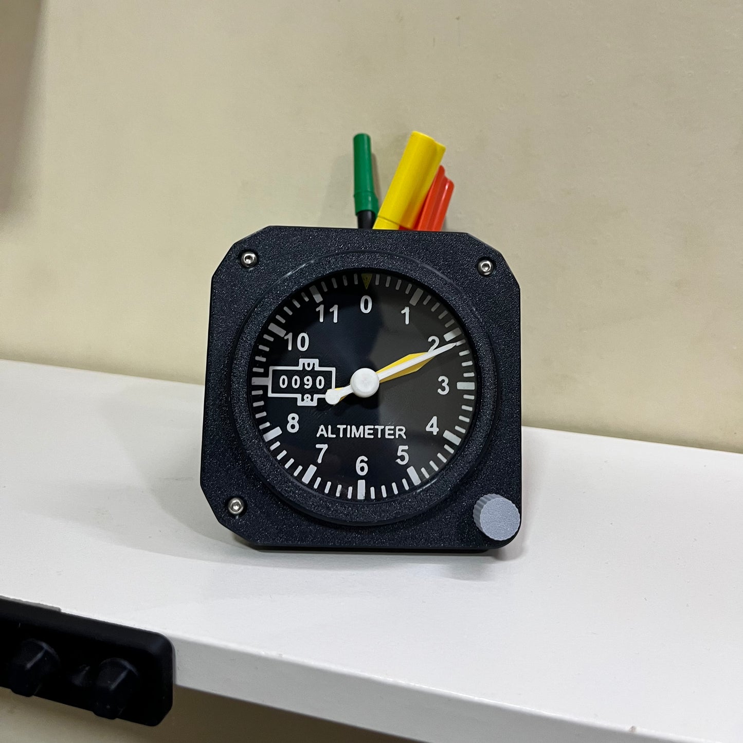 Altimeter Desk Clock with Penstand