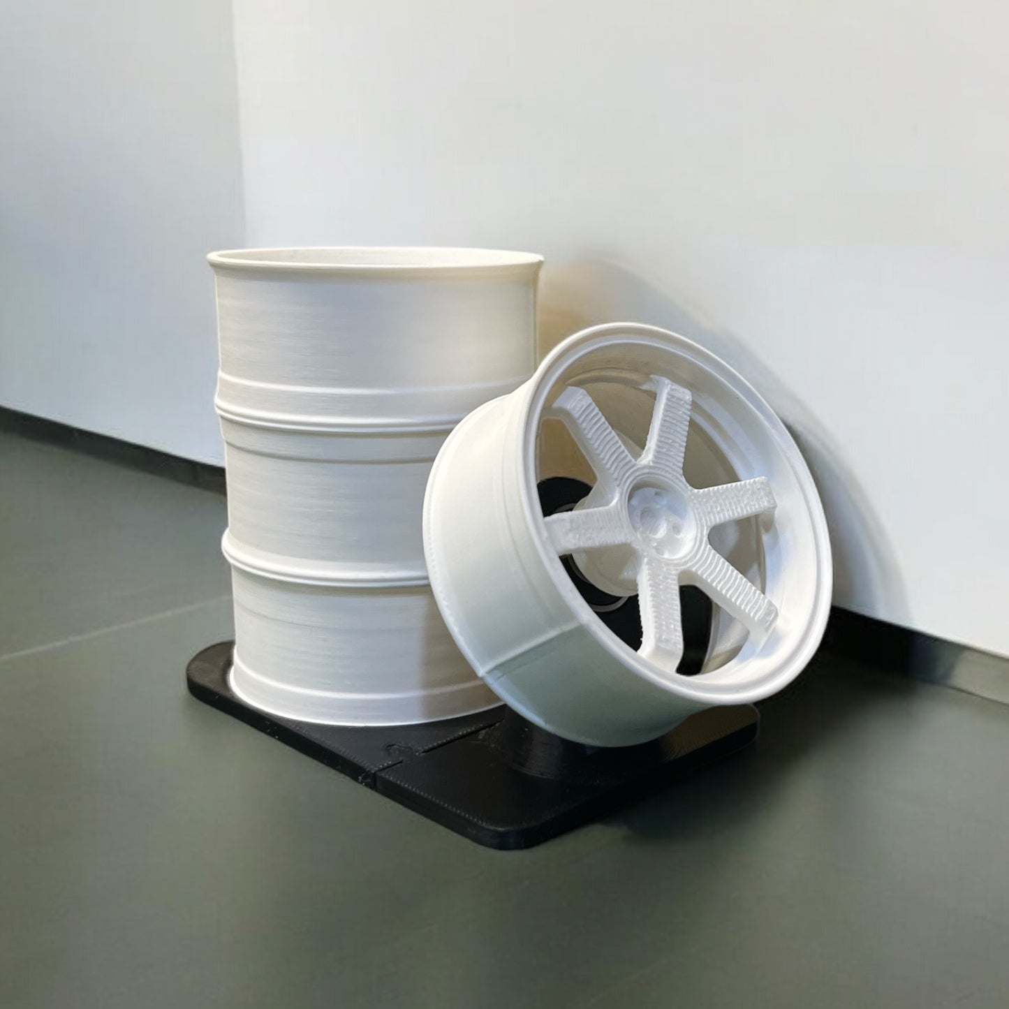 Racing Wheel Pen Stand