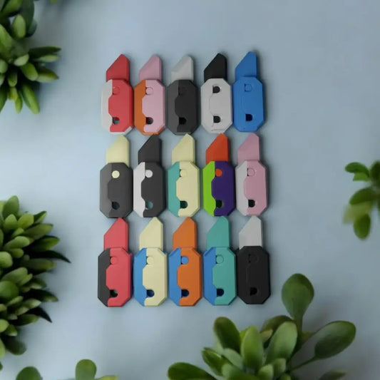 Fidget Gravity Knife